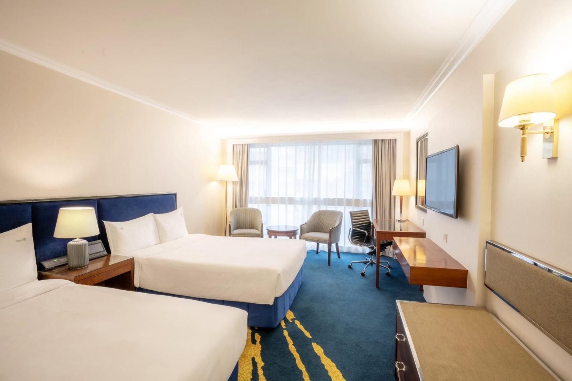 Golden Mile By Ihg Hotel 4*